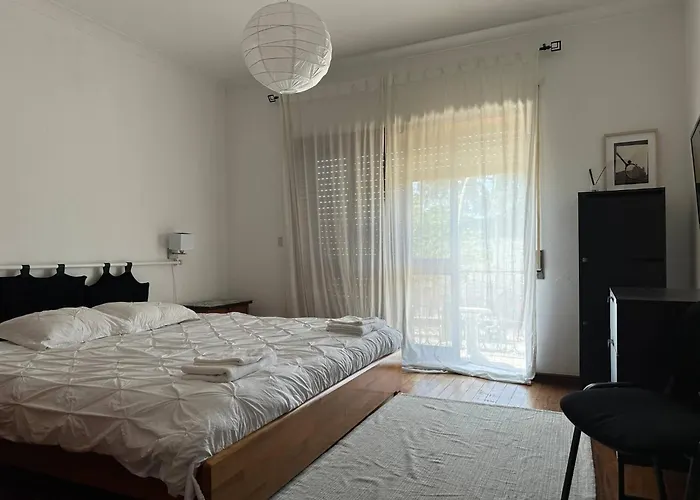 5 House, Next To Golf Course Quinta Do Fojo בית נופש